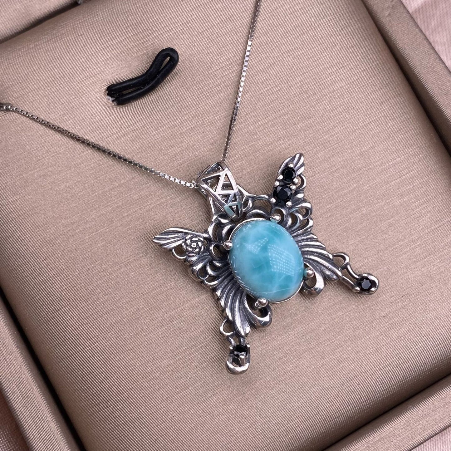 Farfalla di Larimar 925