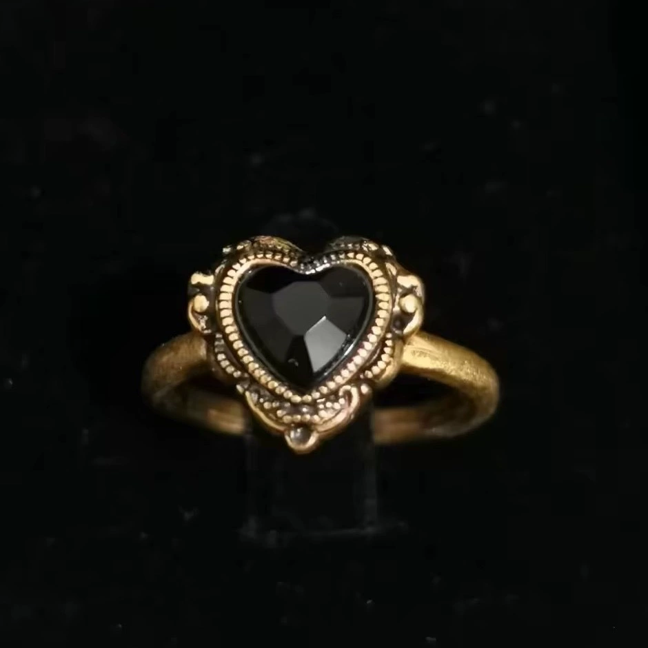 Anello Sacro Cuore in Agata Nera