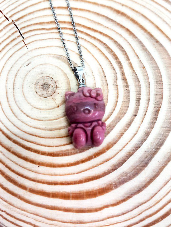 Hello Kitty in Rodonite