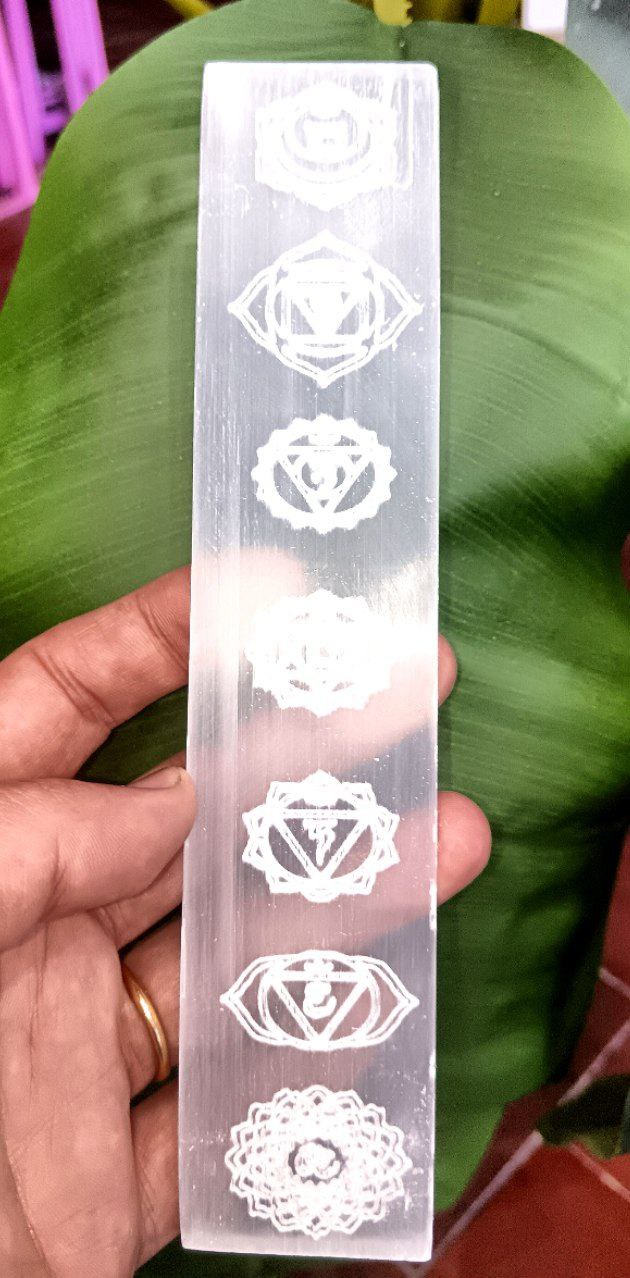 Tavoletta di Selenite 7 chakra