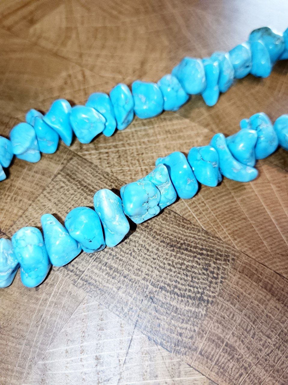 Collana Magnesite grezza (tinta)