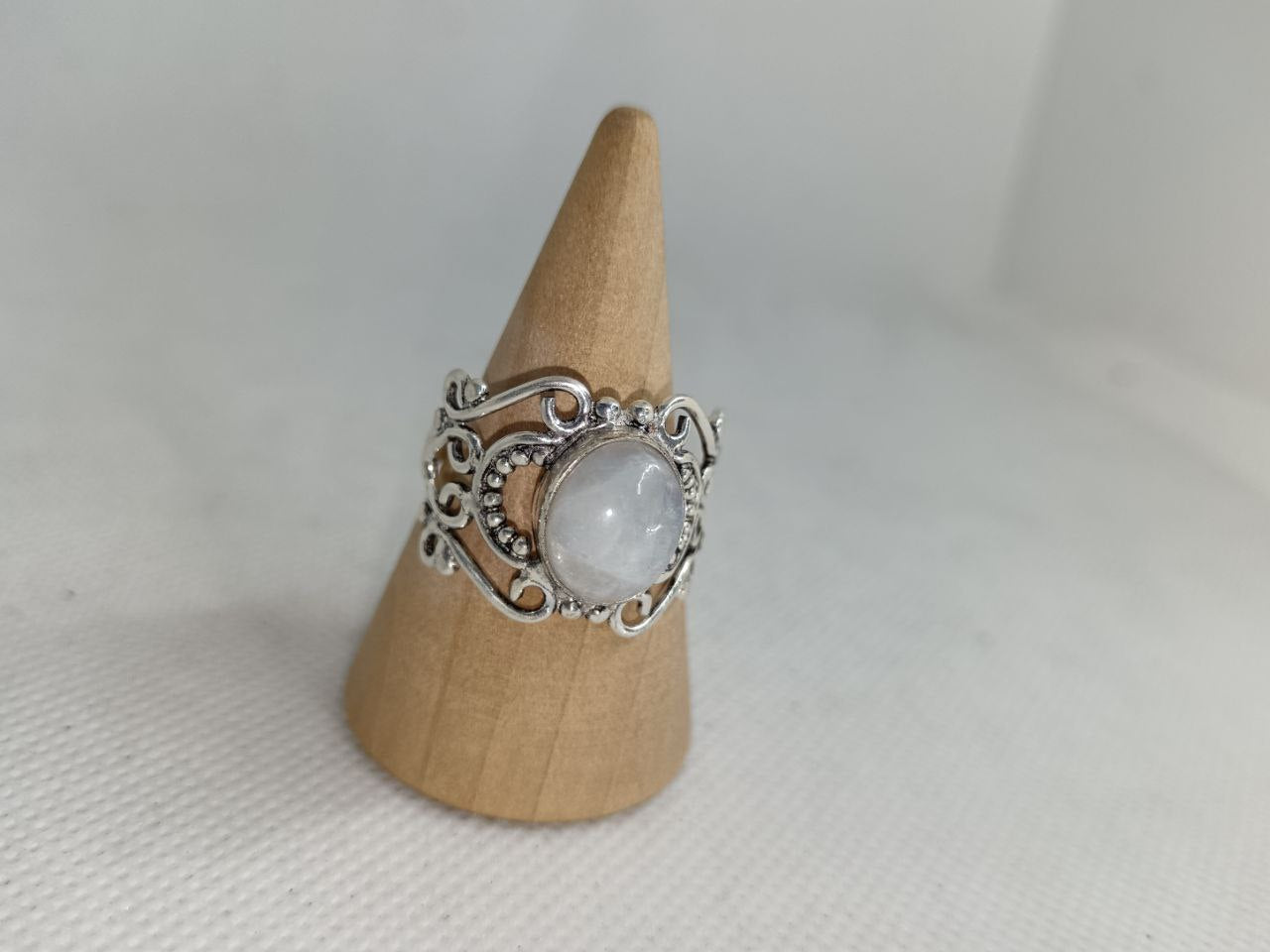 Anello in Labradorite bianca- Occhio di drago 925