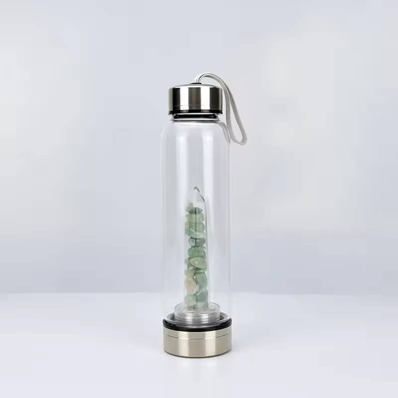 Purezza Cristallina - Bottiglia d'Acqua con Cristalli Integrati