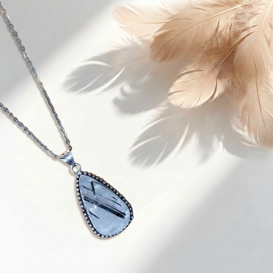 Egregoros - Quarzo Tormalinato