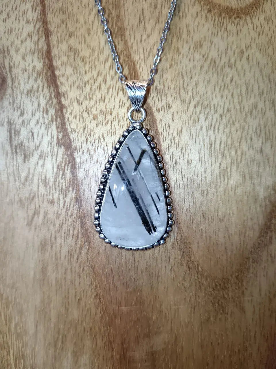 Egregoros - Quarzo Tormalinato