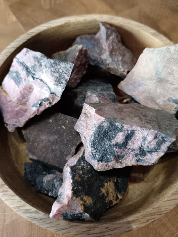 Grezzo di Rodonite