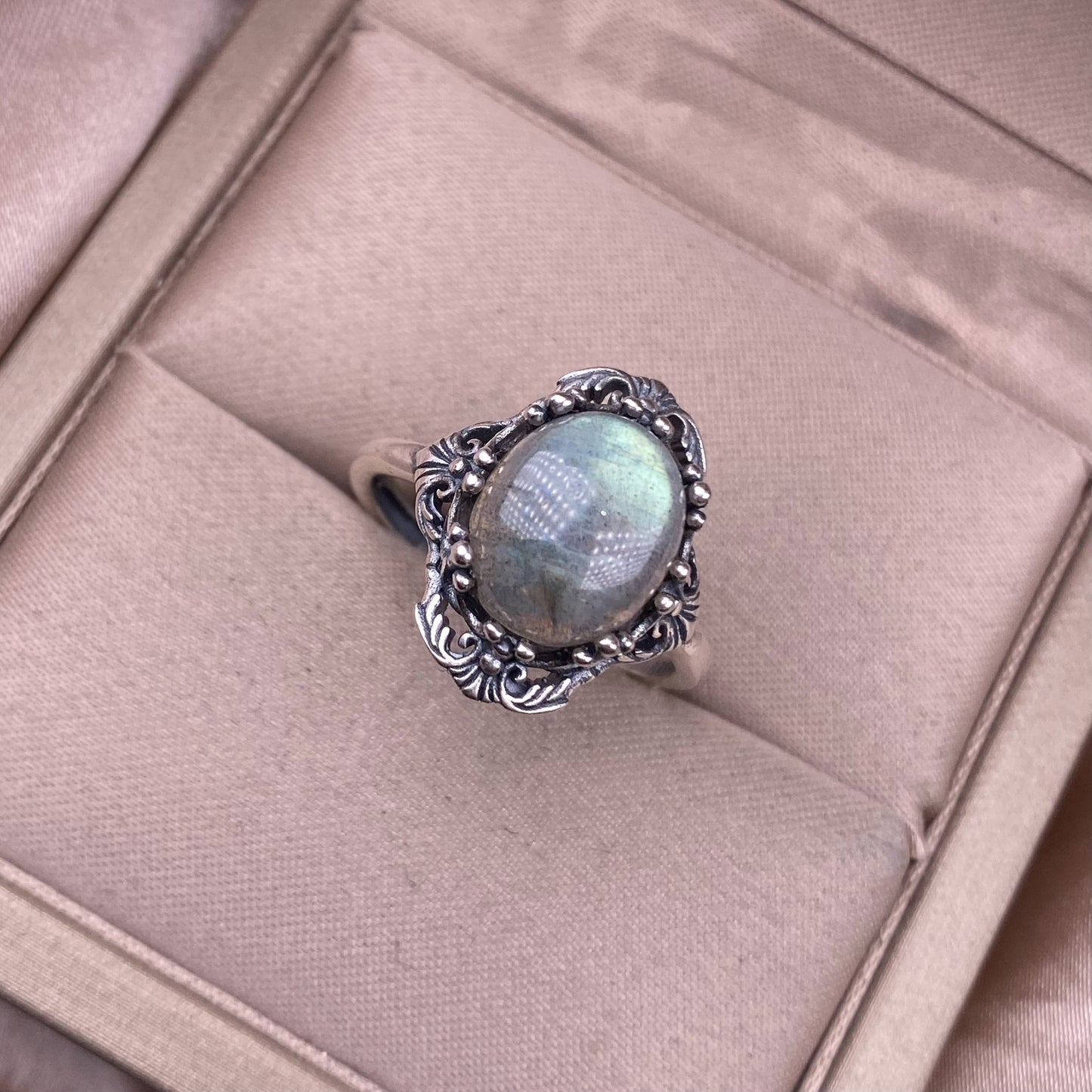 Anello in Labradorite Re 925