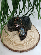 Monile in Labradorite Floreale