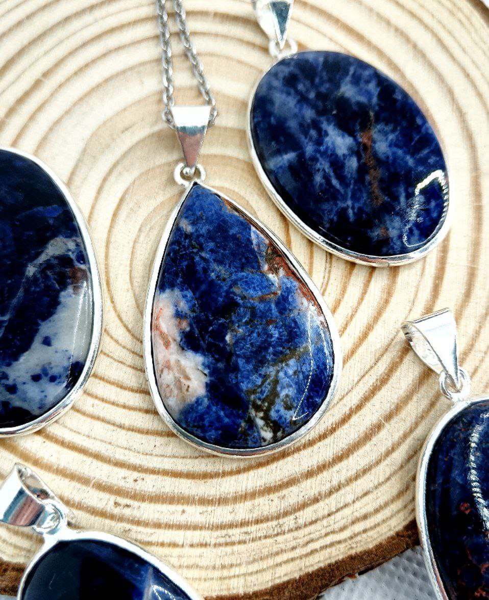 Collana Sodalite – La pietra della mente illuminata